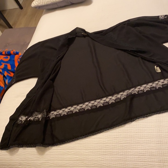 Mac and Riley short sleeve kimono jacket - Picture 2 of 5